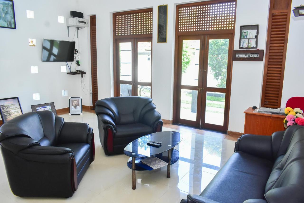 Minuri Villa Hikkaduwa Quarto foto